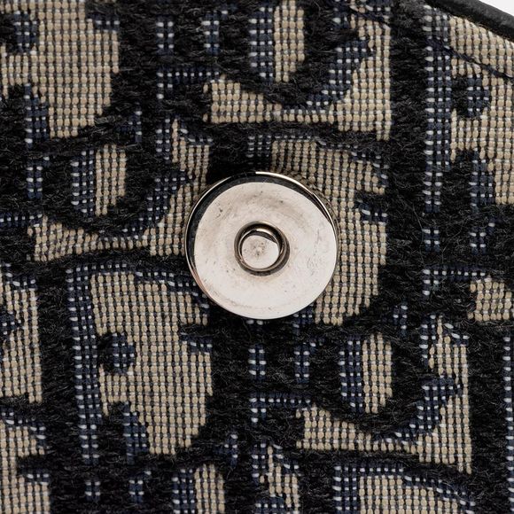 Dior Oblique Saddle Crossbody Bag - Picture 9 of 11